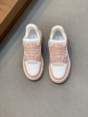 ヴァレンティノ靴 VALENTINO 2025新作 カップルスニーカー