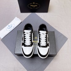 プラダ靴 PRADA 2025新作 レザースニーカー