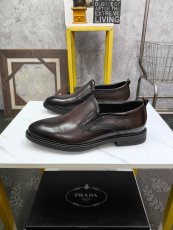 プラダ靴 PRADA 2025新作 高級革靴