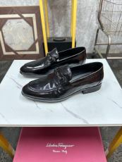 フェラガモ靴 Ferragamo 2025新作 革靴