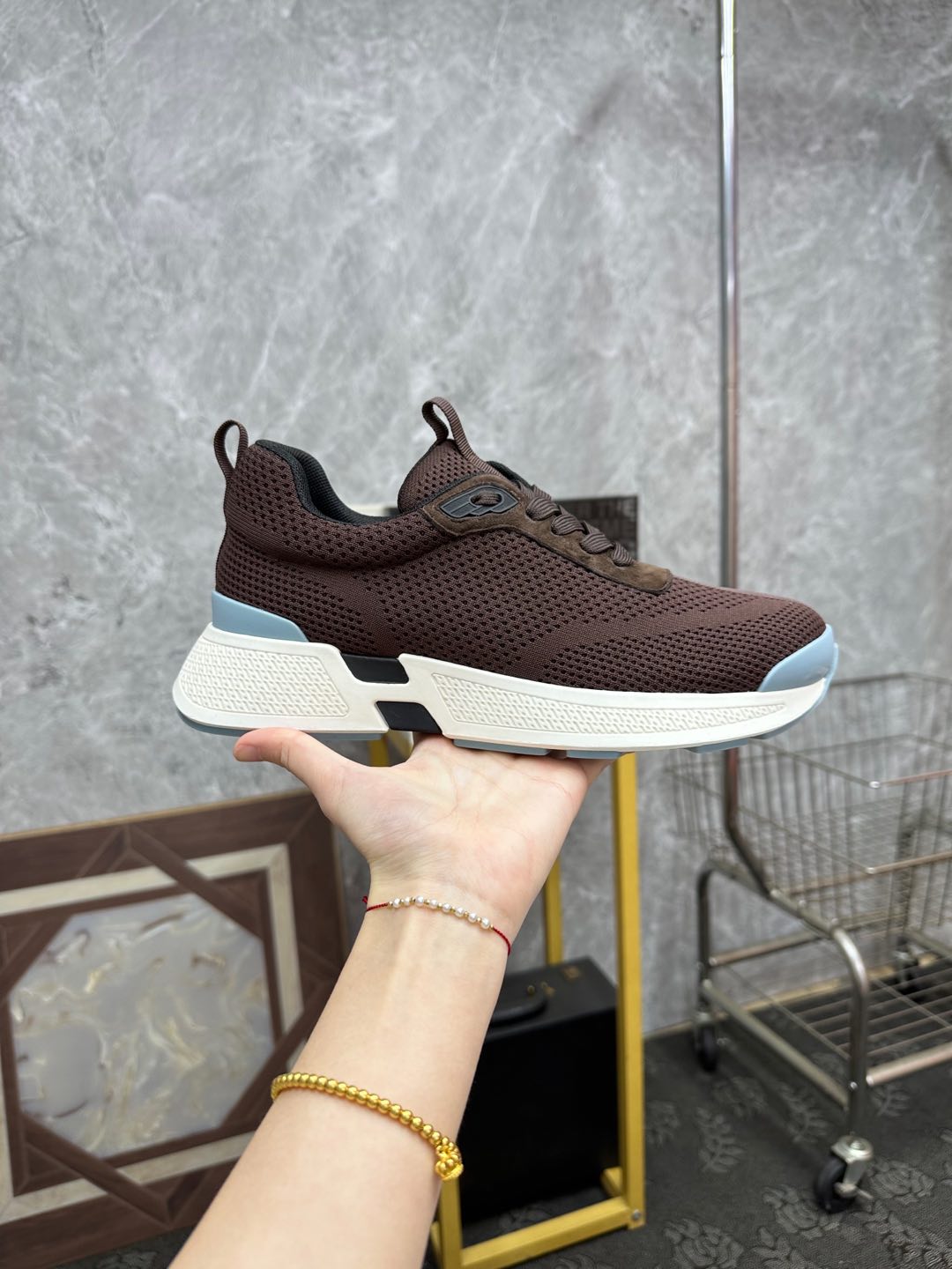 エルメス靴 HERMES 2025新作 スポーツシューズ