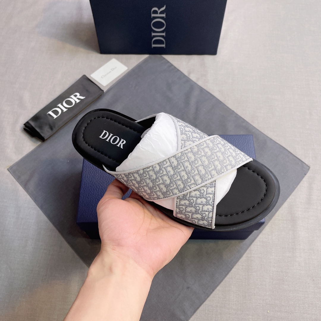 ディオール靴 DIOR 2025新作 スリッパ