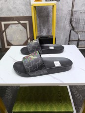 グッチ靴 GUCCI 2025新作 カジュアルスリッパ
