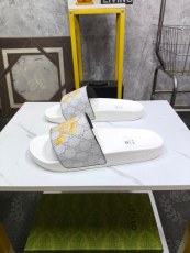 グッチ靴 GUCCI 2025新作 カジュアルスリッパ