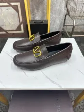 ヴァレンティノ靴 VALENTINO 2025新作 革靴