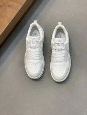 ヴァレンティノ靴 VALENTINO 2025新作 カップルスニーカー