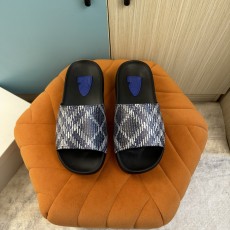バーバリー靴 BURBERRY 2025新作 メンズスリッパ