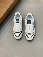 ヴァレンティノ靴 VALENTINO 2025新作 スポーツシューズ