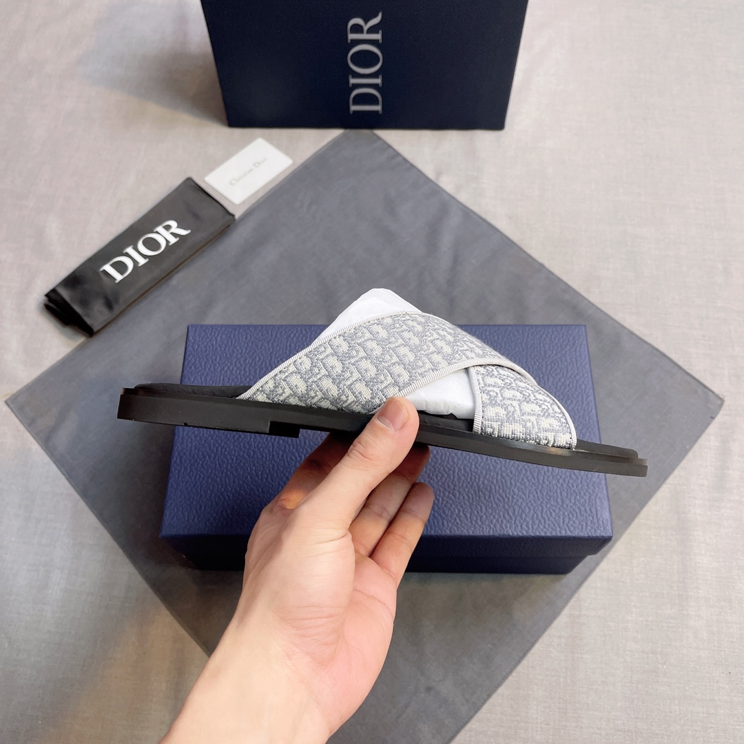 ディオール靴 DIOR 2025新作 スリッパ