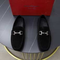 フェラガモ靴 Ferragamo 2025新作 カジュアルモカシン