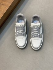 ヴァレンティノ靴 VALENTINO 2025新作 カップルスニーカー