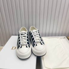 ディオール靴 DIOR 2025新作 フラットスニーカー