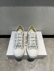 ディオール靴 DIOR 2025新作 刺繍入りミッドトップカジュアルシューズ