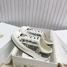 ディオール靴 DIOR 2025新作 フラットスニーカー