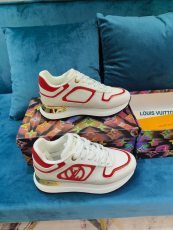 ルイヴィトン靴 LOUIS VUITTON 2025新作 スポーツシューズ