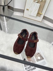 ミュウミュウ靴 Miu Miu 2025新作 ベルクロ伸縮性バレエフラット