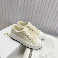 ディオール靴 DIOR 2025新作 フラットスニーカー