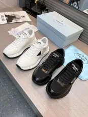 プラダ靴 PRADA 2025新作 カジュアルシューズ