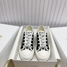 ディオール靴 DIOR 2025新作 フラットスニーカー