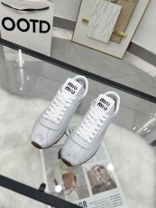ミュウミュウ靴 Miu Miu 2025新作 デクサンシューズ