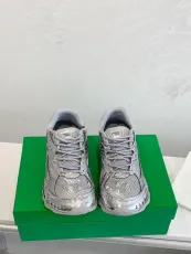 ボッテガヴェネタ靴 BOTTEGA VENETA 2025新作 カップル用スニーカー