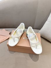 ミュウミュウ靴 Miu Miu 2025新作 片足靴