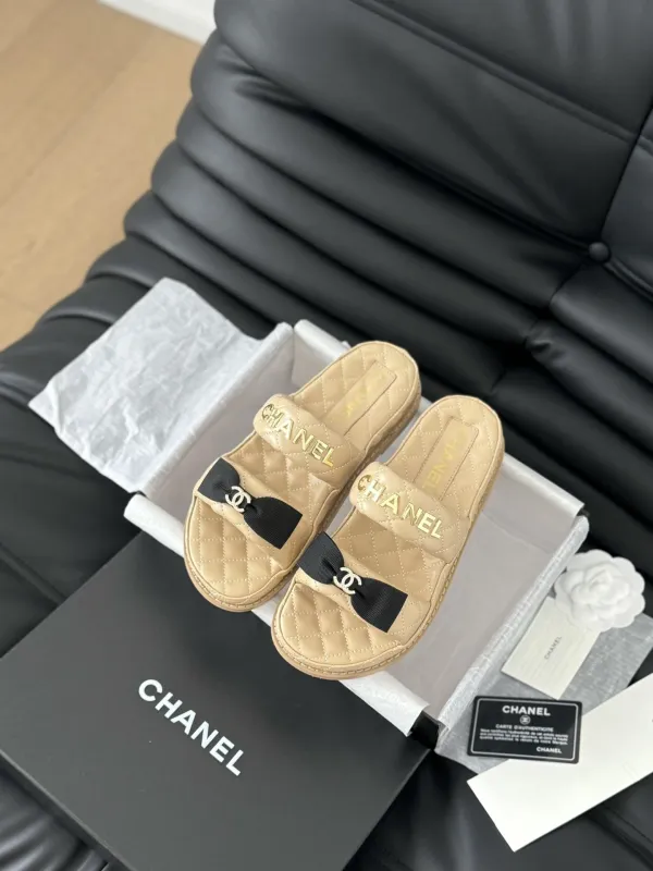 シャネル靴 CHANEL 2025新作 スリッパ