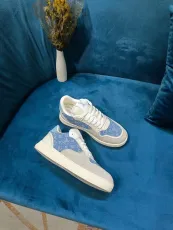 ルイヴィトン靴 LOUIS VUITTON 2025新作 スニーカー
