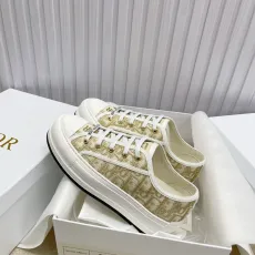ディオール靴 DIOR 2025新作 フラットスニーカー