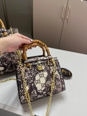 グッチバッグ GUCCI 2025新作 竹バッグ