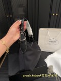 プラダバッグ PRADA 2025新作 ナイロンバッグ