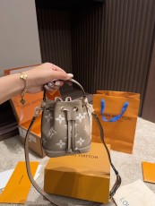 ルイヴィトンバッグ LOUIS VUITTON 2025新作 小さなバケツバッグ