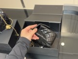 シャネルバッグ CHANEL 2025新作 スクエアパン