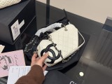 シャネルバッグ CHANEL 2025新作 枕袋