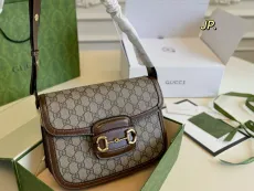 グッチバッグ GUCCI 2025新作 サドルバッグ