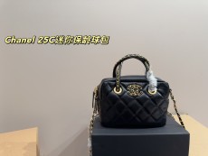 シャネルバッグ CHANEL 2025新作 ボウリングバッグ