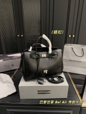 バレンシアガバッグ BALENCIAGA 2025新作 トートバッグ