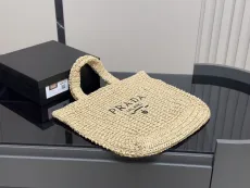 プラダバッグ PRADA 2025新作 ストローショッピングバッグ