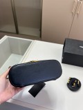 サンローランバッグ Yves Saint Laurent 2025新作 ハンドバッグ