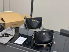 バレンシアガバッグ BALENCIAGA 2025新作 脇袋