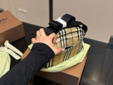 バーバリーバッグ BURBERRY 2025新作 カメラバッグ