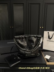シャネルバッグ CHANEL 2025新作 クロスボディバッグ
