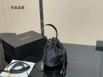プラダバッグ PRADA 2025新作 バケットバッグ