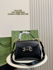 グッチバッグ GUCCI 2025新作 ハンドバッグ