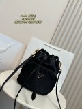 プラダバッグ PRADA 2025新作 ナイロンバケットバッグ