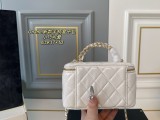 シャネルバッグ CHANEL 2025新作 ハンドルボックスバッグ