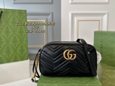 グッチバッグ GUCCI 2025新作 カメラバッグ