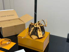 ルイヴィトンバッグ LOUIS VUITTON 2025新作 ミニバケットバッグ