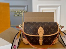 ルイヴィトンバッグ LOUIS VUITTON 2025新作 ヴィンテージバゲットバッグ