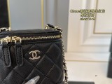 シャネルバッグ CHANEL 2025新作 リップスティックパック